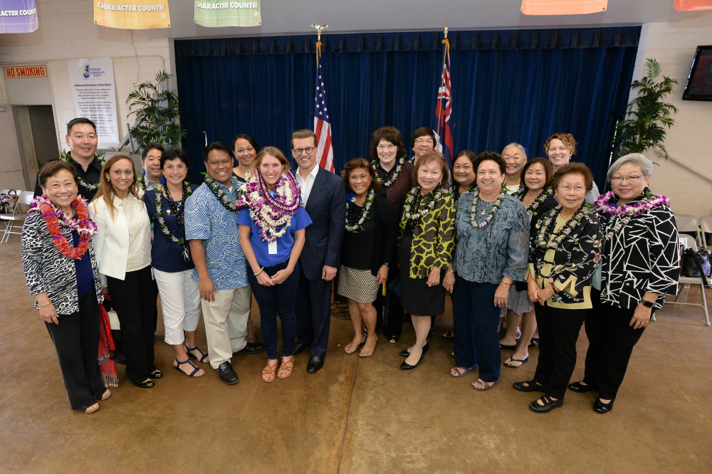 Kelly Sutcliffe with veteran Milken Educators 1000w