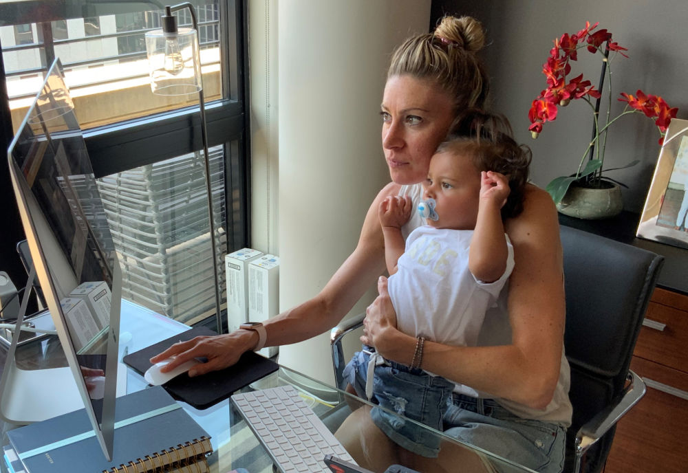 Lauren Jensen building relationships online 7 1000w