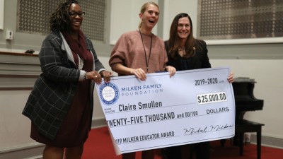 2019 DC Claire Smullen veterans check