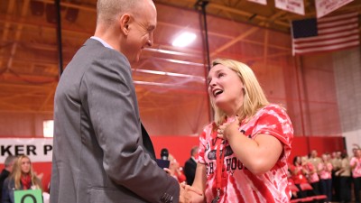 Coventry 2017 Ken Wagner congratulates Lauren Hopkins