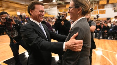 Millington 2017 Lowell Milken congratulates Katherine Watkins