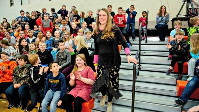 Nebraska 2018 Becky Streff walks to front