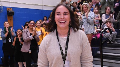 tes lexcee oddo walkingup